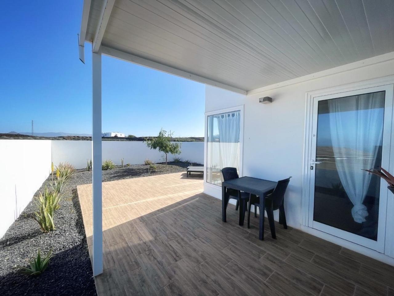 Azur Arts Lanzarote Lofts Daire Tinajo Oda fotoğraf